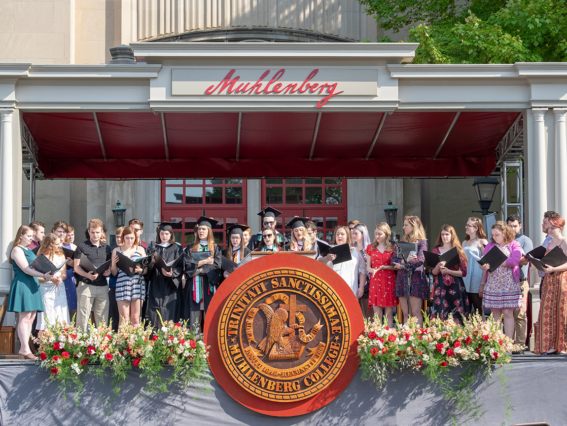 2019 Commencement - College Choir